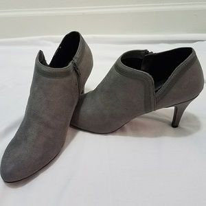 Dex Flex* Faux Suede Booties
